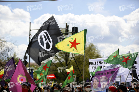 Demo gegen Gewaltübergriffe durch Polizisten in Berlin