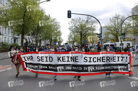 Demo gegen Gewaltübergriffe durch Polizisten in Berlin