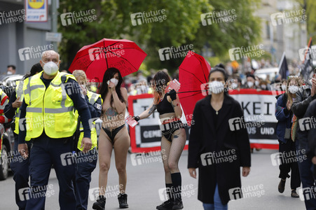 Demo gegen Gewaltübergriffe durch Polizisten in Berlin