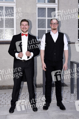 Christoph Baierl beim Streaming von 'Lebensfreude' in Haar