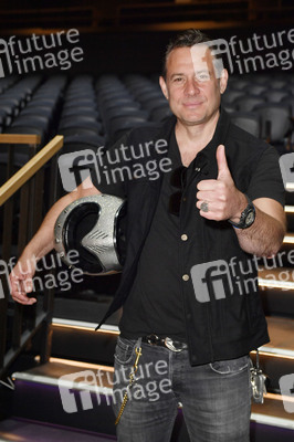 Fototermin für das Nothilfe-Projekt #hierspieltdiemusik in Berlin