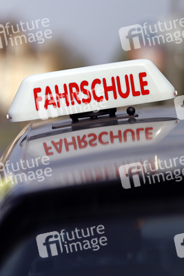 Symbolfoto Fahrschule