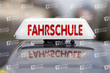 Symbolfoto Fahrschule