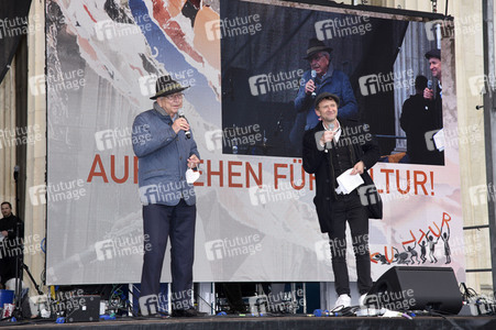 Demo 'Aufstehen für Kultur 2' in München
