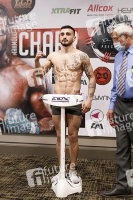 Wiegen zur ECB Fightnight in Köln