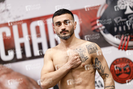 Wiegen zur ECB Fightnight in Köln