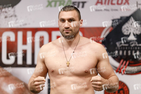 Wiegen zur ECB Fightnight in Köln