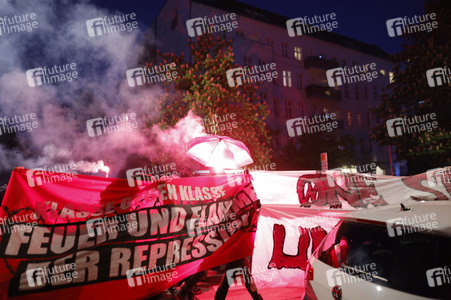 Demonstration für den Erhalt von 'Köpi 137' in Berlin