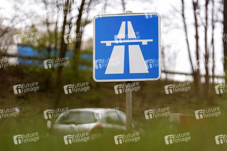 Symbolfoto Autobahnauffahrt