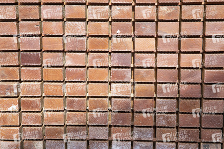 Symbolfoto Holzknappheit