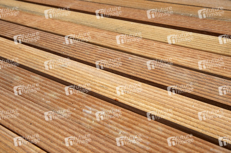 Symbolfoto Holzknappheit