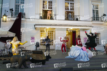 Theaterprobe 'Tartuffe oder Das Schwein der Weisen' in Berlin