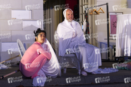 Theaterprobe 'Tartuffe oder Das Schwein der Weisen' in Berlin