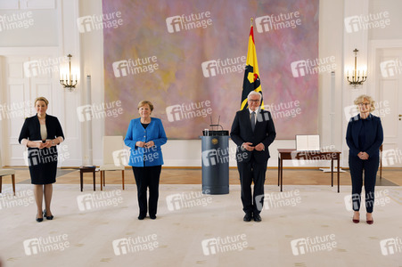 Fototermin mit Frank-Walter Steinmeier, Franziska Giffey und Christine Lambrecht in Berlin