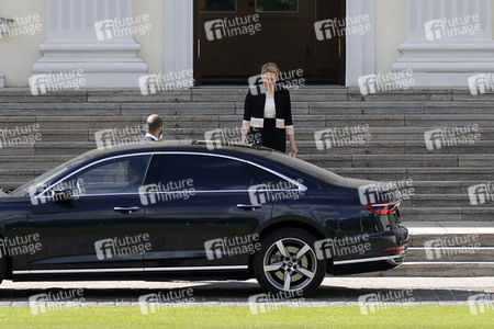 Fototermin mit Frank-Walter Steinmeier, Franziska Giffey und Christine Lambrecht in Berlin