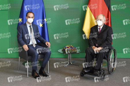 Wolfgang Schäuble empfängt den Außenminister von Slowenien in Berlin