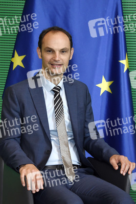 Wolfgang Schäuble empfängt den Außenminister von Slowenien in Berlin