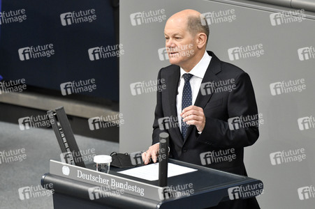 230. Sitzung des Deutschen Bundestages in Berlin