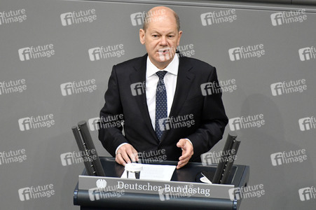 230. Sitzung des Deutschen Bundestages in Berlin