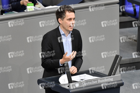 230. Sitzung des Deutschen Bundestages in Berlin