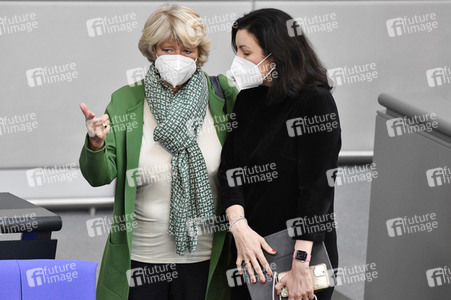 230. Sitzung des Deutschen Bundestages in Berlin