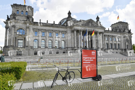 Fototermin der SPD zur sozialdemokratischen Erfolgsbilanz in Berlin