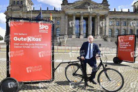 Fototermin der SPD zur sozialdemokratischen Erfolgsbilanz in Berlin