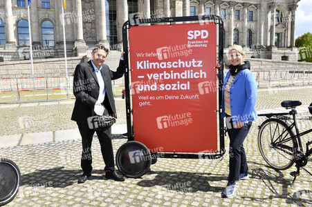 Fototermin der SPD zur sozialdemokratischen Erfolgsbilanz in Berlin