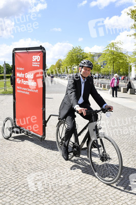 Fototermin der SPD zur sozialdemokratischen Erfolgsbilanz in Berlin
