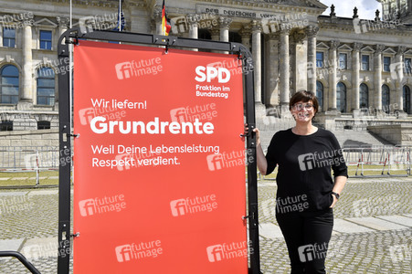 Fototermin der SPD zur sozialdemokratischen Erfolgsbilanz in Berlin