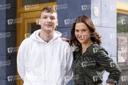 Pressetermin 'Unter uns' in Köln