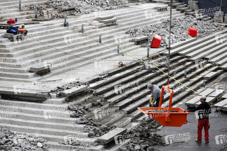 Sanierung der Domtreppe in Köln