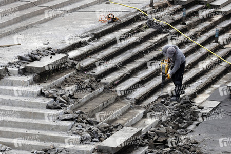 Sanierung der Domtreppe in Köln
