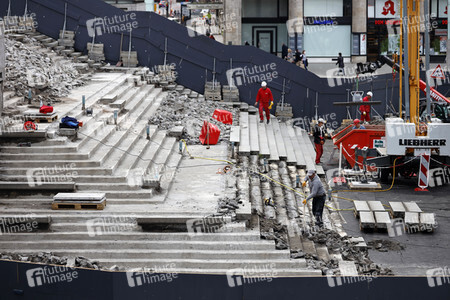 Sanierung der Domtreppe in Köln