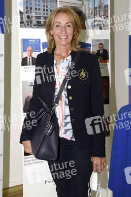 Pressekonferenz zum 1. digitalen Jugendpreis 2021 in München