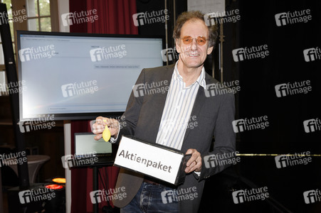 Online-Auftritt von Chin Meyer in Haar