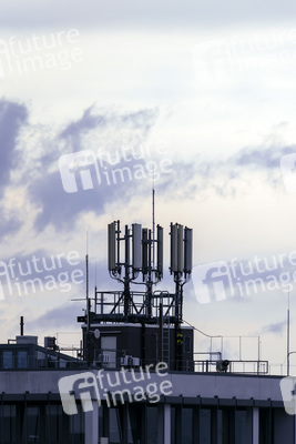 Symbolfoto Mobilfunk