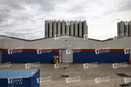 Symbolfoto Werksgelände