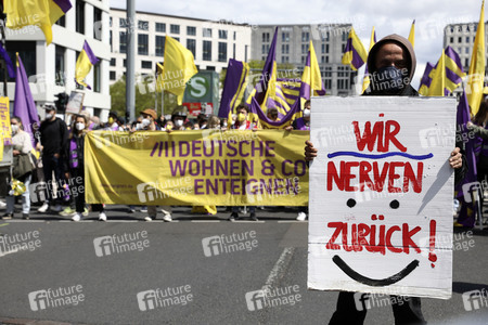 Demonstration gegen Mietenwahnsinn in Berlin