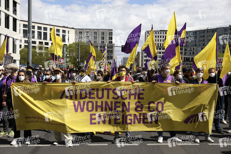Demonstration gegen Mietenwahnsinn in Berlin