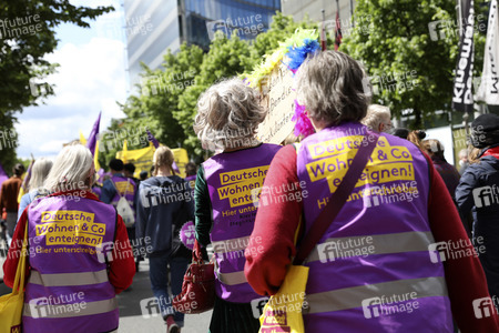 Demonstration gegen Mietenwahnsinn in Berlin