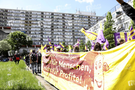 Demonstration gegen Mietenwahnsinn in Berlin