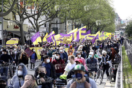 Demonstration gegen Mietenwahnsinn in Berlin