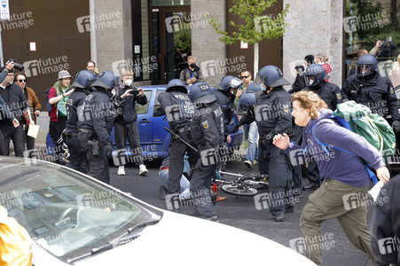 Querdenker demonstrieren trotz Demo-Verbot in Berlin