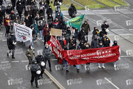 Demo gegen das Versammlungsgesetz NRW in Köln