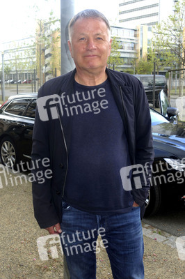 Ankunft zu Dreharbeiten 'In aller Freundschaft' in Leipzig