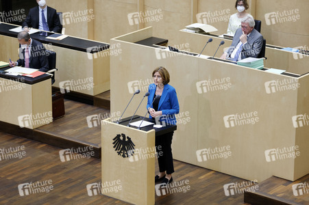 1005. Plenarsitzung des Bundesrates in Berlin
