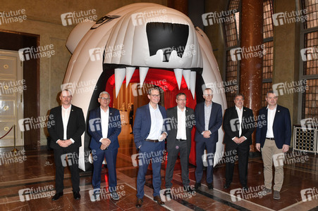 Empfang der Eisbären Berlin im Roten Rathaus in Berlin