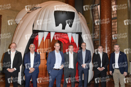 Empfang der Eisbären Berlin im Roten Rathaus in Berlin