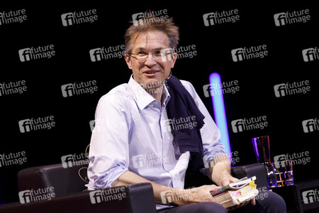 Gerald Knaus, Isabel Schayani und Jean Asselborn auf der lit.Cologne 2021 in Köln